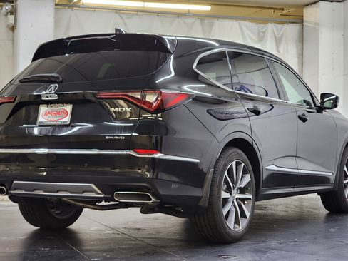 Used 2025 Acura MDX SH-AWD w/ Technology Package image 5