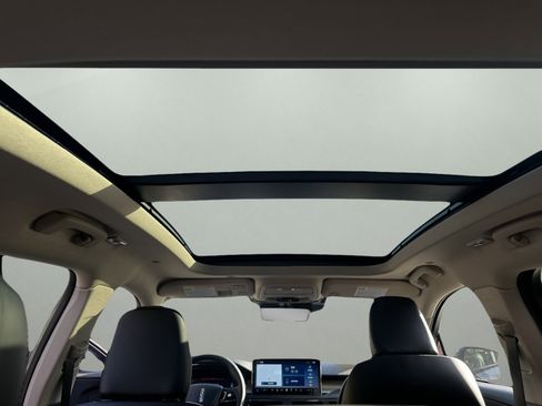 New 2026 Lincoln Corsair Premiere image 11