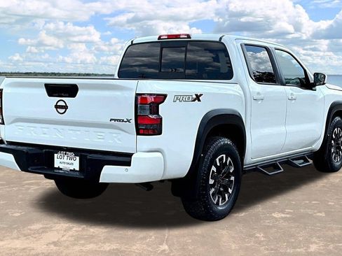 Used 2022 Nissan Frontier Pro-X w/ Technology Package RWD image 8