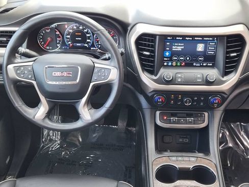 Used 2021 GMC Acadia Denali w/ Denali Technology Package FWD image 29