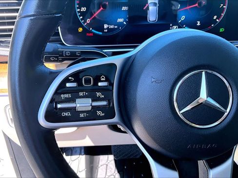 Used 2021 Mercedes-Benz GLE 350 image 24