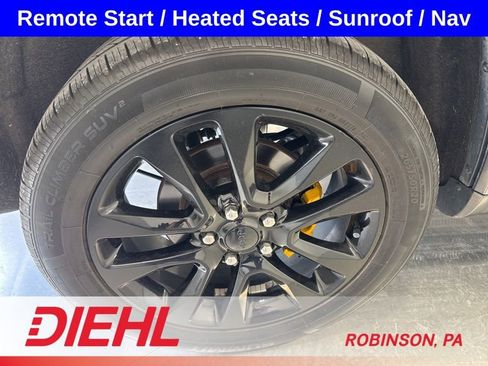 Used 2020 Jeep Grand Cherokee Altitude AWD/4WD image 8