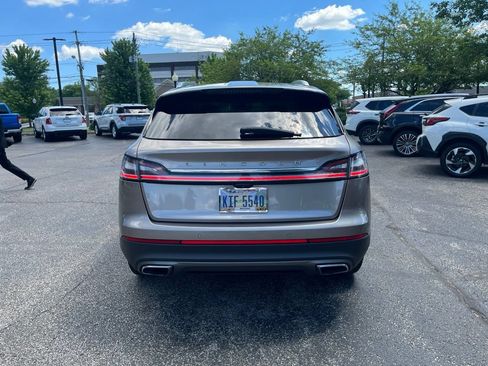 Used 2021 Lincoln Nautilus Reserve w/ Equipment Group 201A AWD/4WD image 4