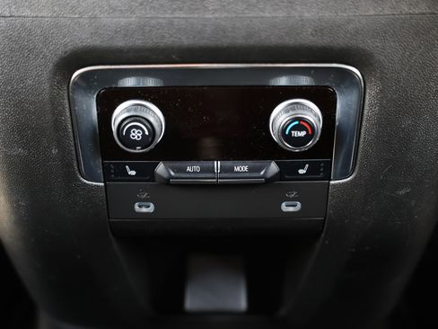 Used 2023 Chevrolet Tahoe Premier RWD image 45