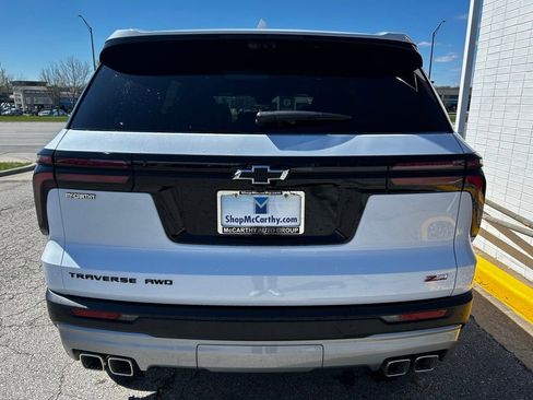 New 2026 Chevrolet Traverse Z71 w/ Driver Confidence Package AWD/4WD image 4