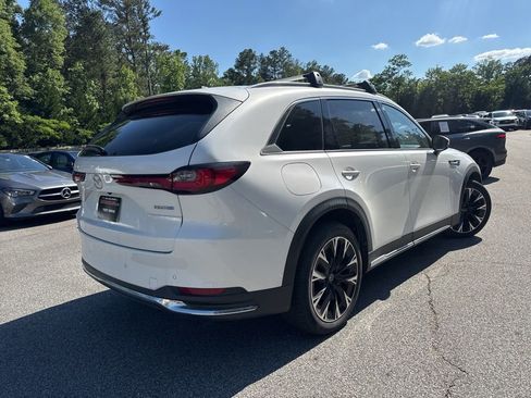 Used 2024 MAZDA CX-90 Plug-In Hybrid w/ Premium Pkg AWD/4WD image 3