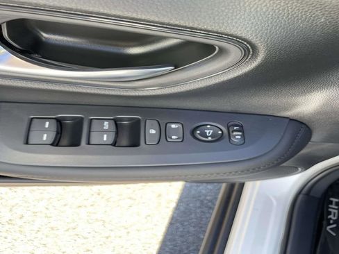 New 2026 Honda HR-V LX image 16