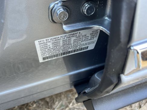 New 2026 Acura MDX SH-AWD image 28