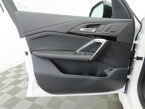New 2026 BMW X1 xDrive28i w/ Technology Package image 23