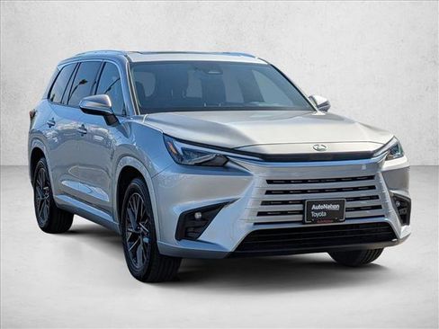 Used 2026 Lexus TX 350 AWD w/ Technology Package image 3