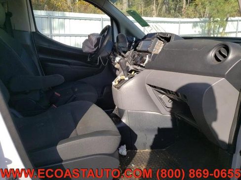Used 2015 Nissan NV200 SV w/ Technology Package image 7