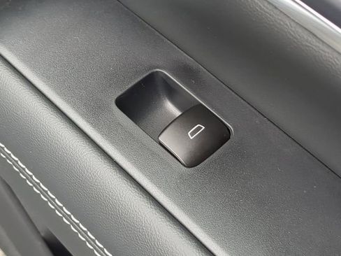 New 2026 GMC Terrain Elevation w/ Elevation Premium Package image 39