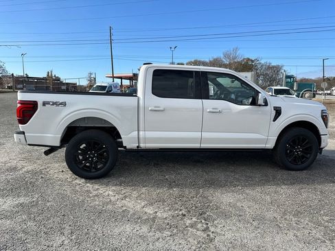 New 2025 Ford F150 Platinum w/ FX4 Off-Road Package AWD/4WD image 8