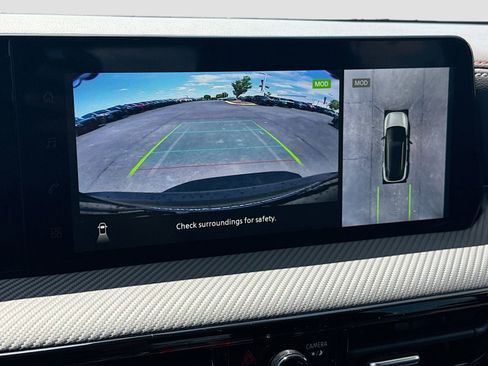 Used 2026 Nissan Kicks SR FWD image 13
