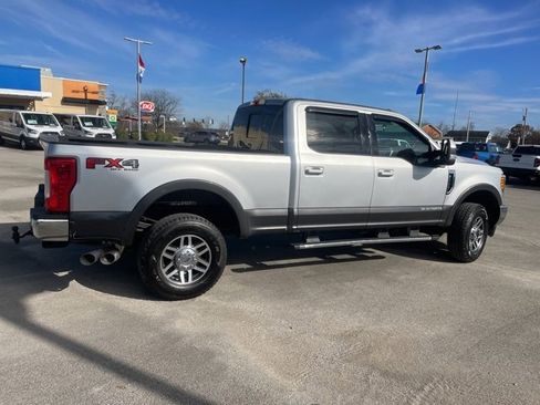 Used 2017 Ford F250 Lariat w/ Lariat Value Package image 18