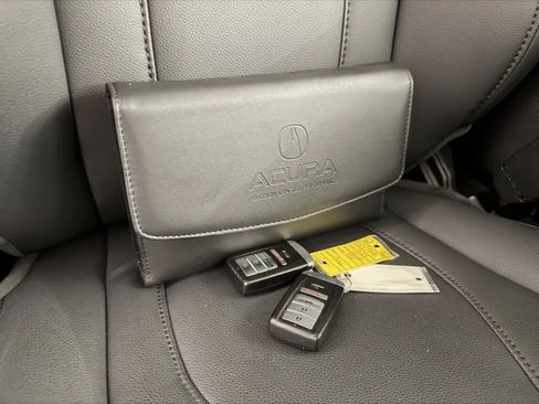 Used 2023 Acura TLX FWD image 37