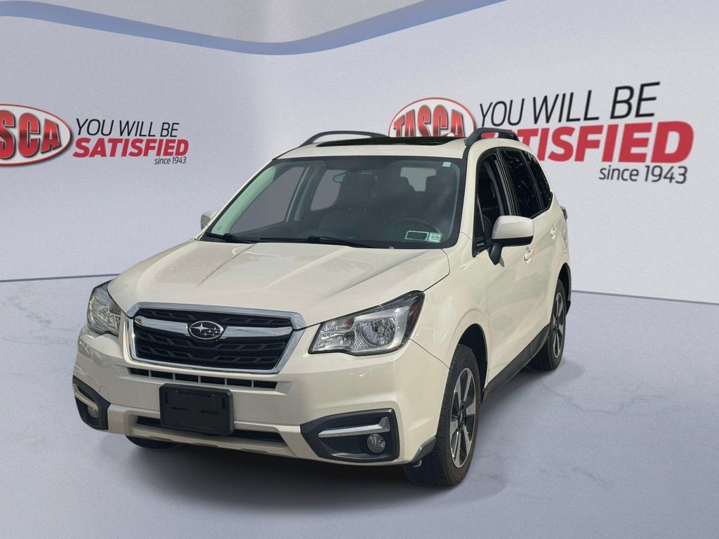 Used 2018 Subaru Forester 2.5i Limited AWD/4WD image 3