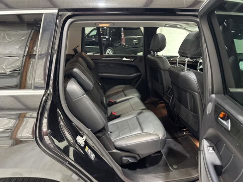 Used 2016 Mercedes-Benz GL 450 4MATIC image 68