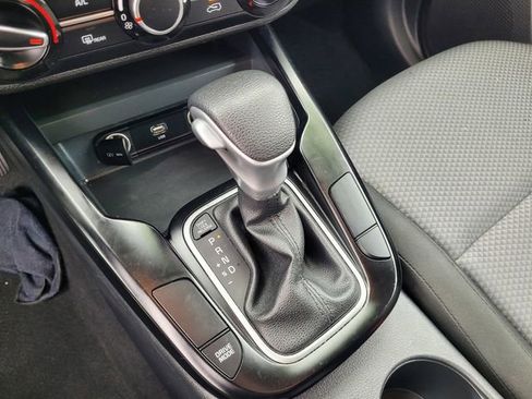 Used 2024 Kia Soul LX w/ Option Group 015 image 15