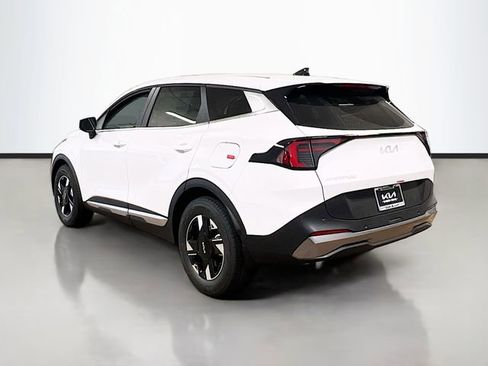 New 2026 Kia Sportage LX FWD image 5