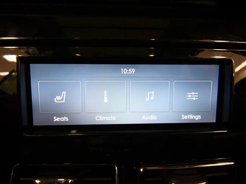 Used 2020 Lincoln Aviator Reserve w/ Equipment Group 201A AWD/4WD image 17