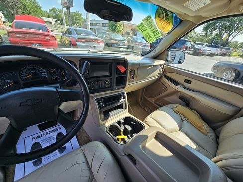 Used 2003 Chevrolet Tahoe LS RWD image 20