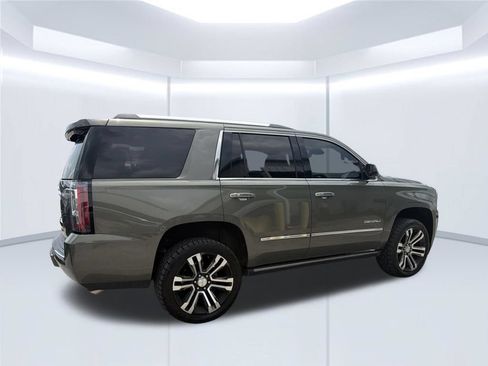 Used 2017 GMC Yukon Denali w/ Open Road Package RWD image 11
