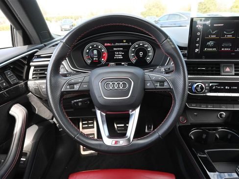 Used 2023 Audi S4 Premium Plus w/ Premium Plus Package image 5
