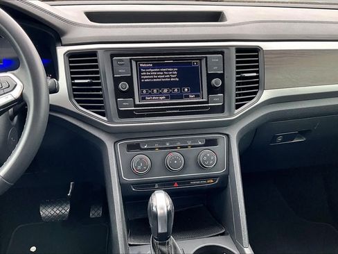 Used 2023 Volkswagen Atlas SE FWD image 6