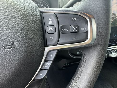 Used 2026 RAM 2500 Big Horn AWD/4WD image 31