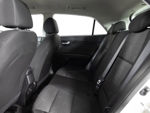 Used 2018 Kia Rio S FWD image 17