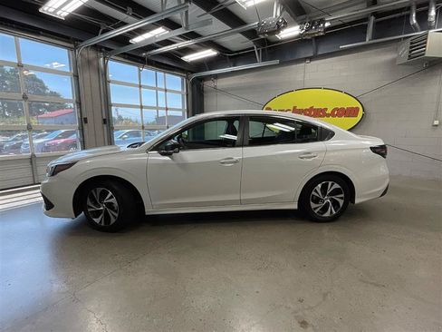 Used 2022 Subaru Legacy AWD/4WD image 2