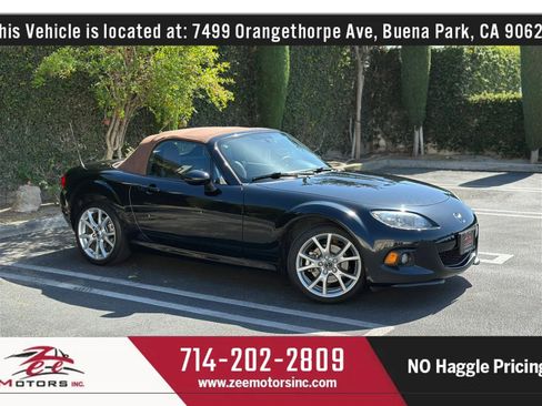 Used 2015 MAZDA MX-5 Miata Grand Touring w/ Premium Package RWD image 2