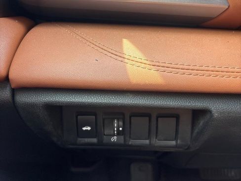 Used 2020 Subaru Legacy Touring XT image 22