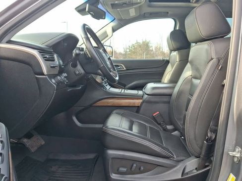 Used 2020 GMC Yukon XL Denali w/ Open Road Package image 17