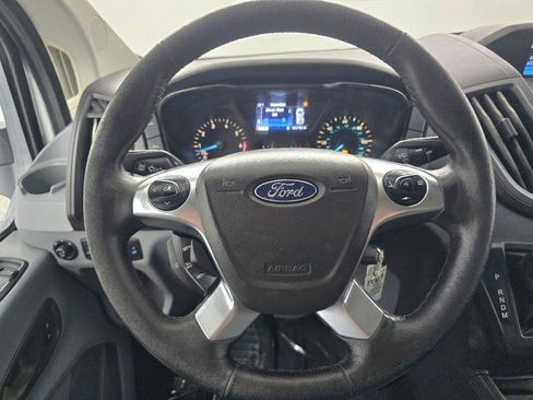 Used 2017 Ford Transit 250 130 Low Roof RWD image 21