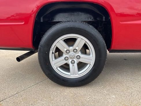 Used 2007 Dodge Dakota SLT w/ Sport Appearance Group AWD/4WD image 10