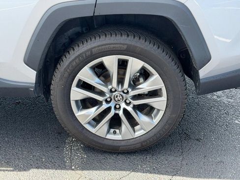 Used 2023 Toyota RAV4 Limited AWD/4WD image 9