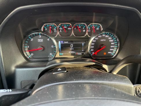 Used 2019 Chevrolet Silverado 2500 LT w/ LT Convenience Package RWD image 13