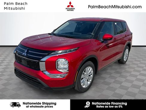 New 2026 Mitsubishi Outlander ES image 1