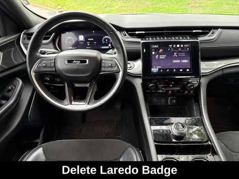 Used 2022 Jeep Grand Cherokee Altitude AWD/4WD image 22