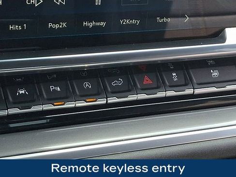 Used 2026 Chevrolet Silverado 1500 High Country w/ Midnight Edition AWD/4WD image 16