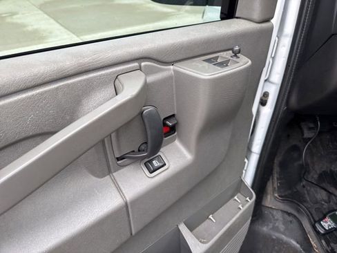 Used 2021 Chevrolet Express 2500 w/ Driver Convenience Package RWD image 30