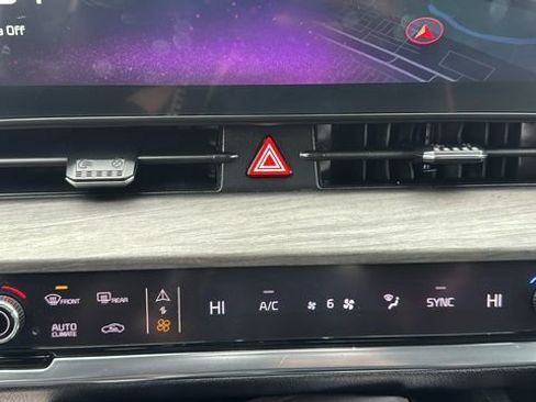 Used 2023 Kia Sportage X-Line w/ X-Line Premium Package image 25