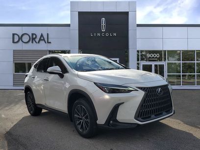 Used 2025 Lexus NX 250 FWD w/ Towing Package (2000 Lbs)