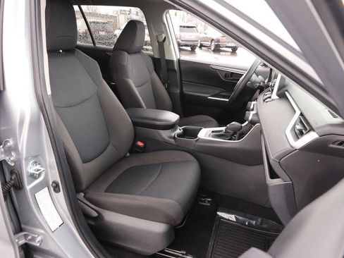 Certified 2025 Toyota RAV4 LE image 24