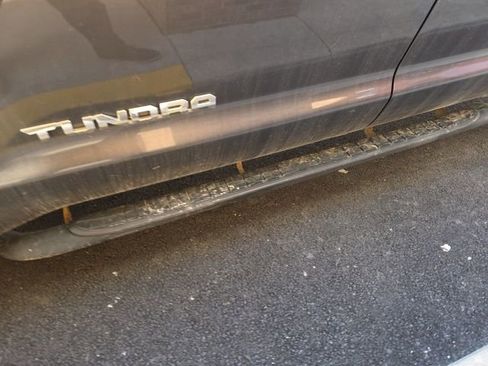 Used 2014 Toyota Tundra SR5 w/ TRD Off Road Package image 8