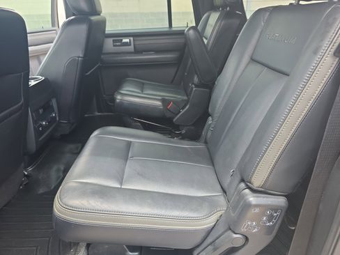 Used 2017 Ford Expedition EL Platinum AWD/4WD image 17