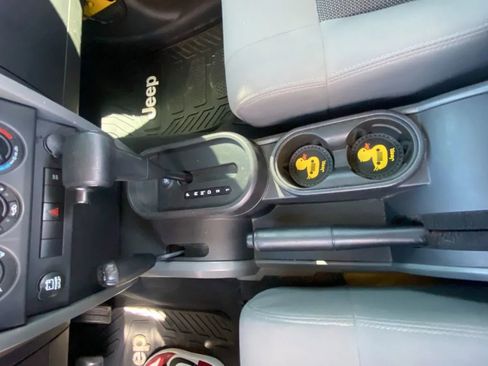 Used 2008 Jeep Wrangler X AWD/4WD image 16