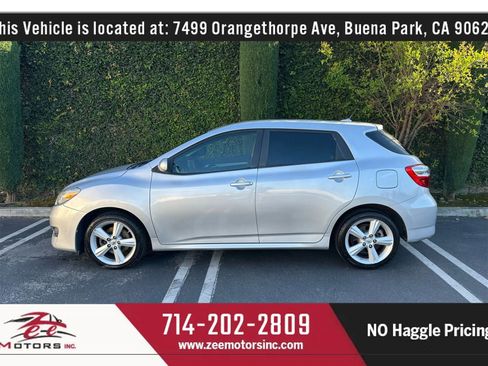 Used 2010 Toyota Matrix S image 10